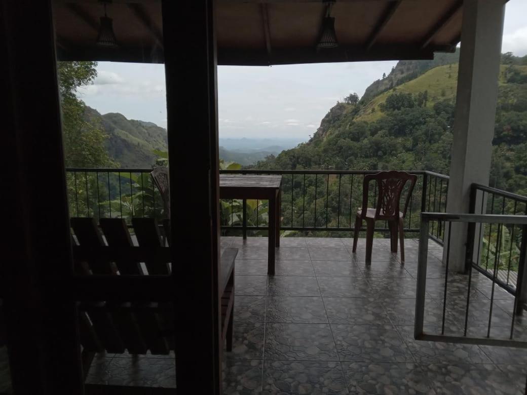 Divine View Homestay 埃拉 外观 照片